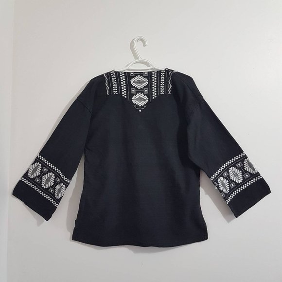 Tribal Pattern Black Tunic Shirt with Band Collar - Picture 7 of 13